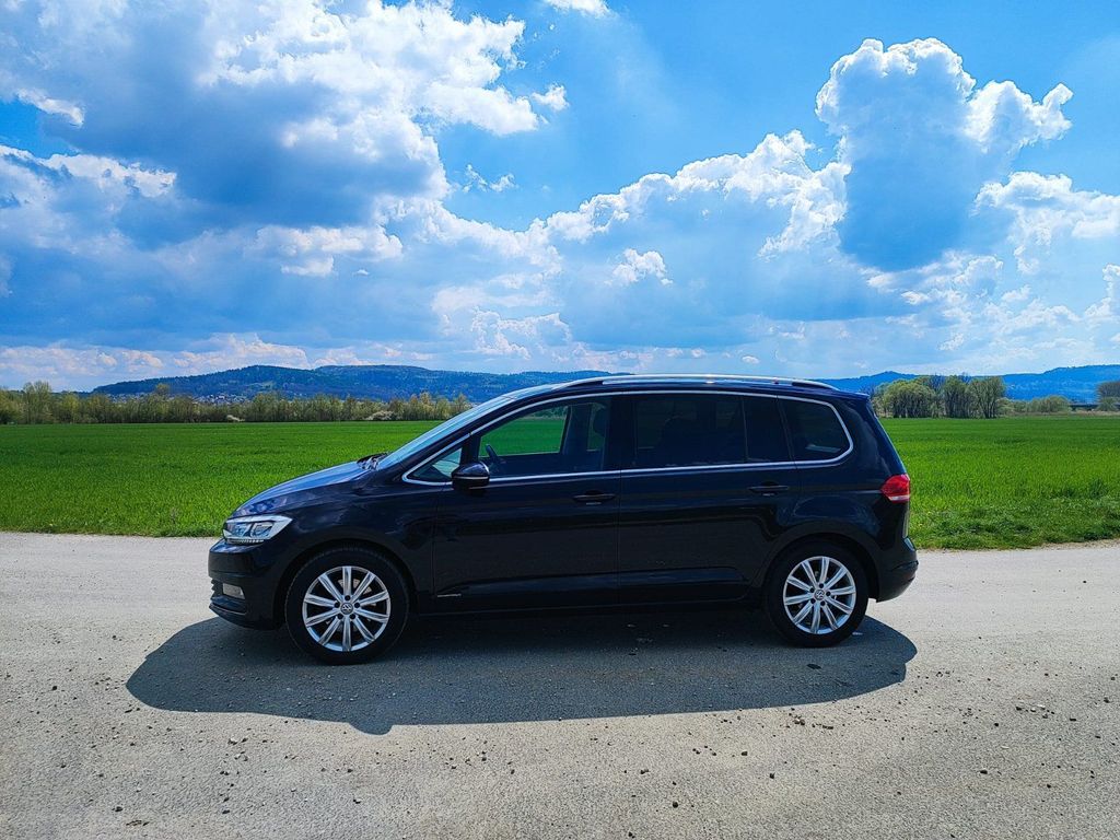 Image of Volkswagen Touran
