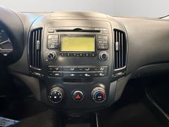 HYUNDAI i30 Edition+
