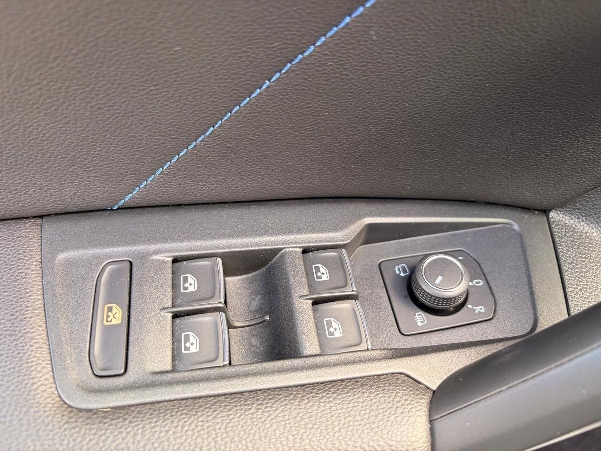 Volkswagen Tiguan R 4Motion 2.0 TSI H K PANO LEDER NAVI foto 15