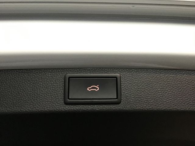 Fahrzeugabbildung Skoda Karoq Sportline 1.5TSI AHK/ACC/Matrix/Standheizu