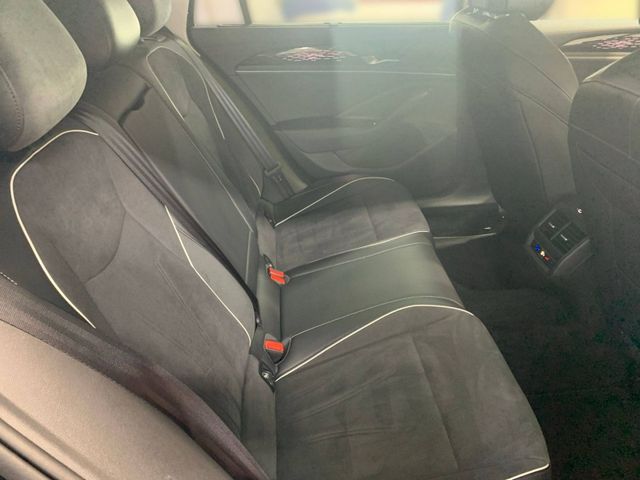 Passat Variant 2.0 TDI DSG ELEGANCE AHK+IQ.LIGHT