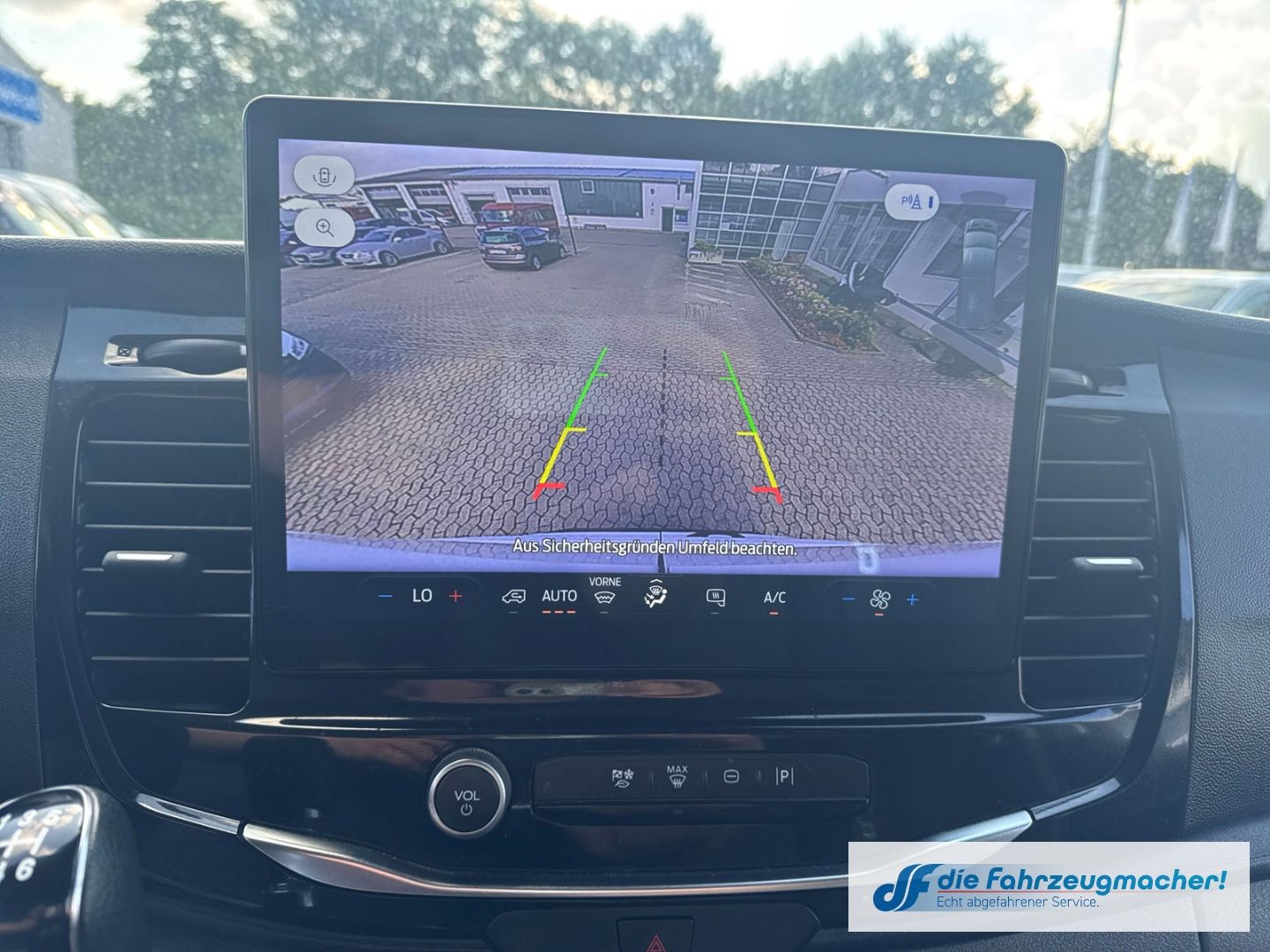 Fahrzeugabbildung Ford Transit Kasten 350 L2 Trend Klimaautom DAB Totwi