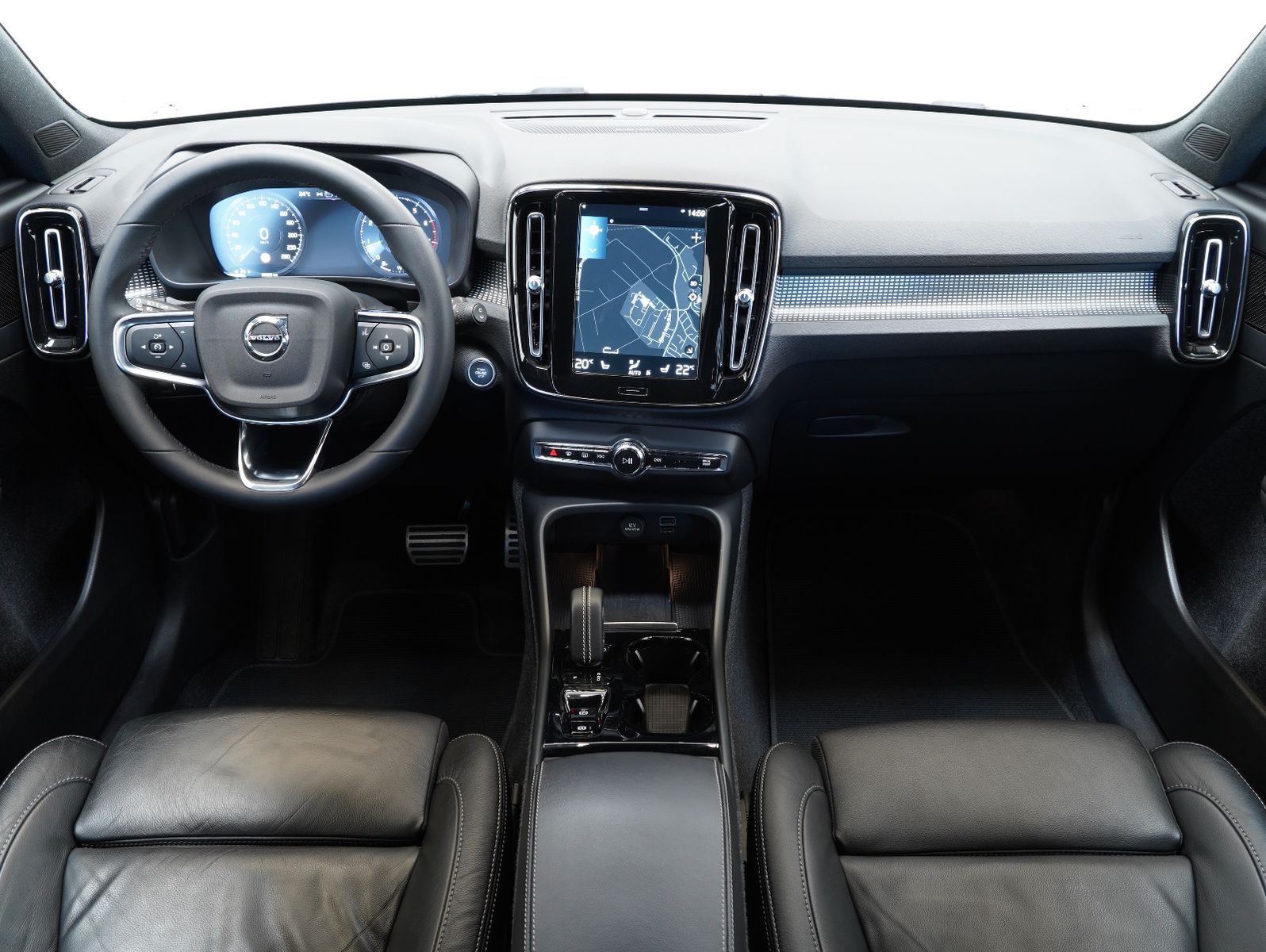 Fahrzeugabbildung Volvo XC40 B4 B R Design LED/NAVI/ACC/LEDER/360°