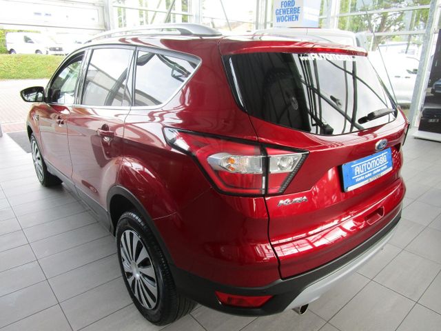 Kuga Cool & Connect