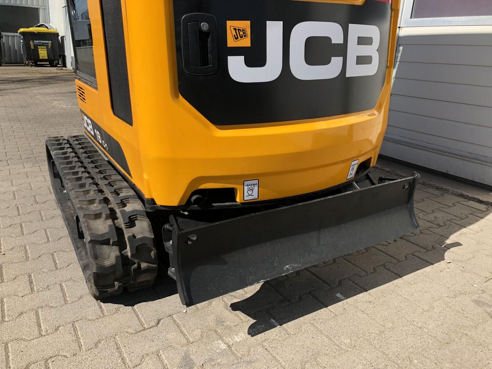 Fahrzeugabbildung JCB 19C-1 / 10h 2023 / Löffelpaket / Schnellwechsler