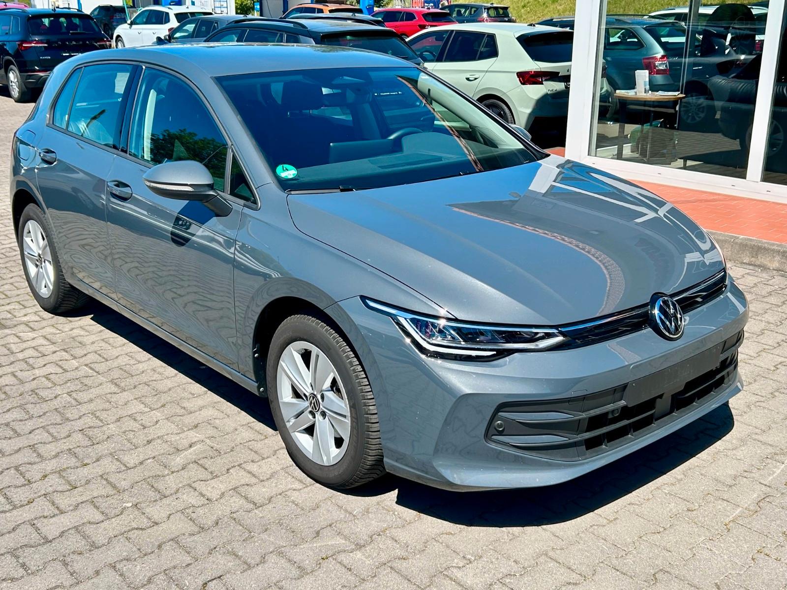 Volkswagen Golf VIII Lim. 1.5 TSI  "Goal" Standheizung Kam