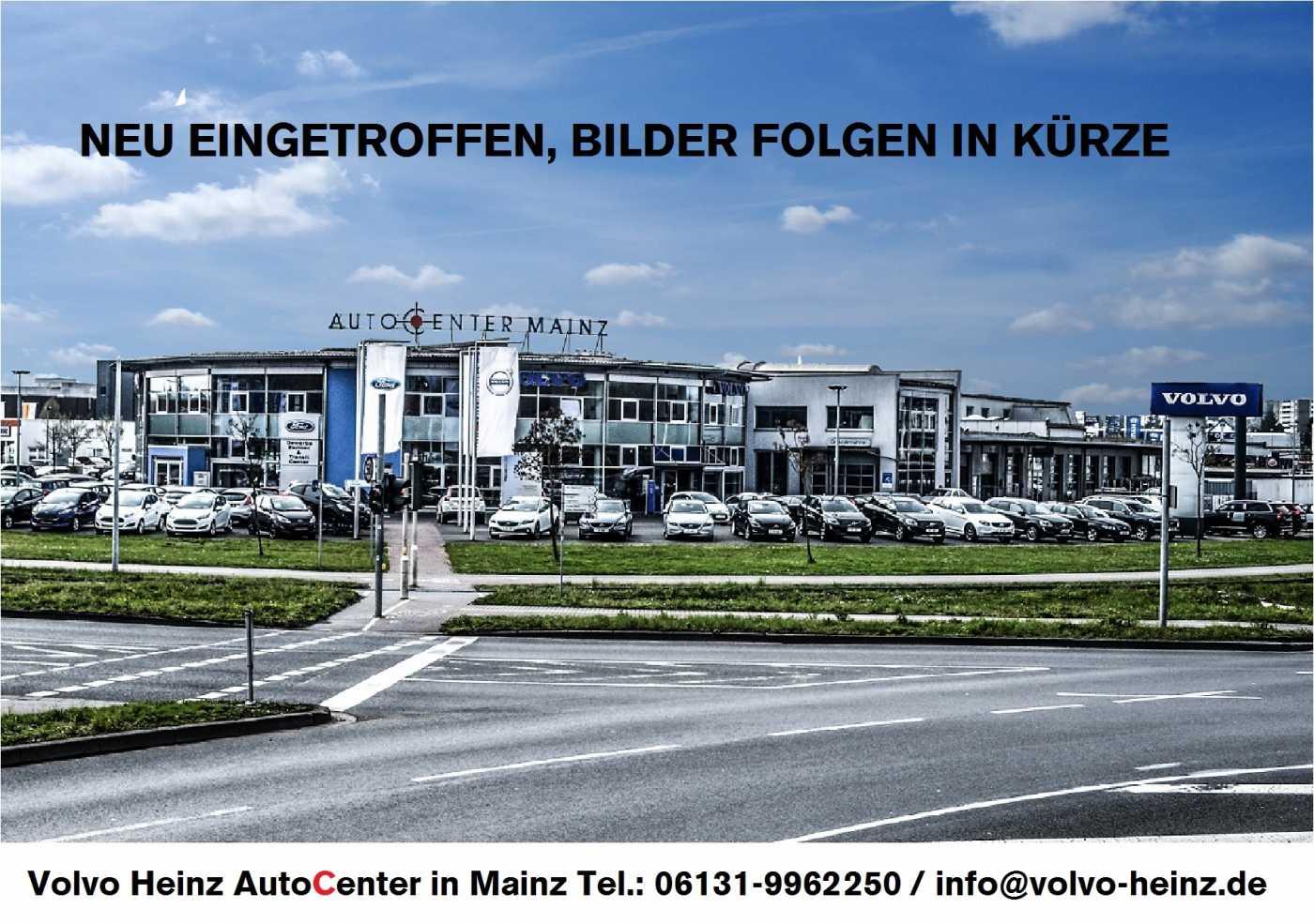Volvo XC60 T8 AWD Polestar Engineered T8 Polestar Engi