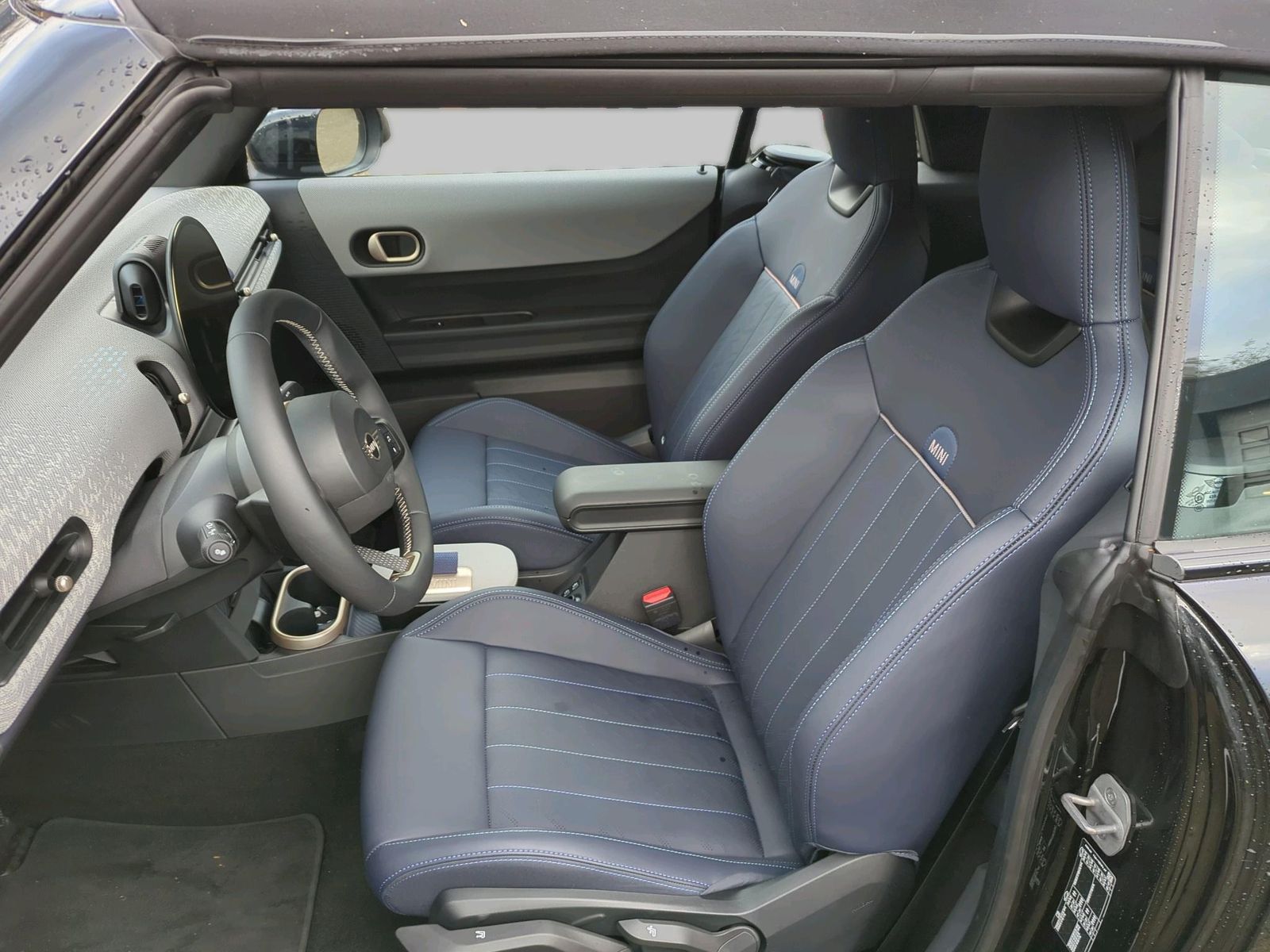 MINI Cooper Cabrio - Bild 11