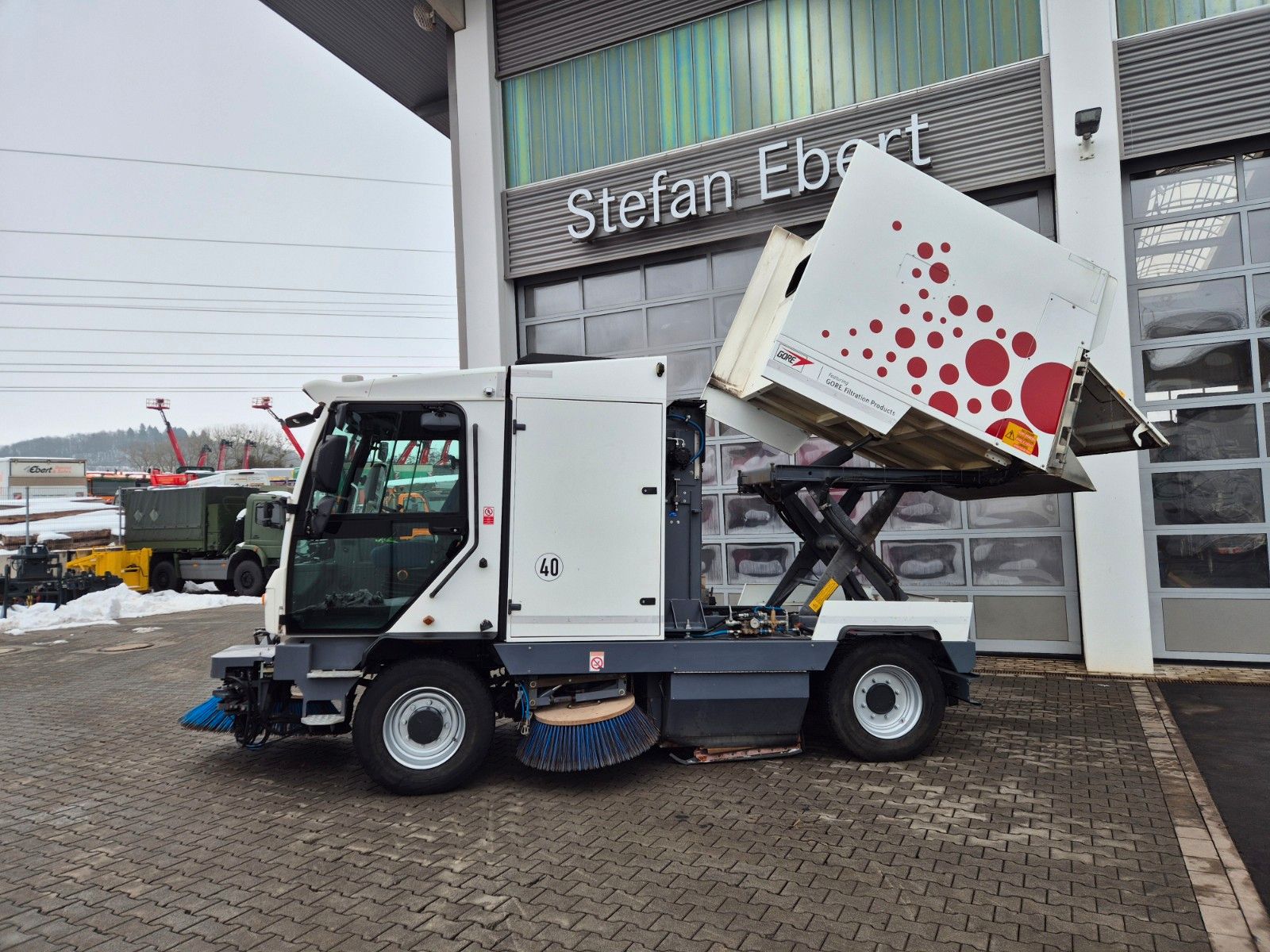 Fahrzeugabbildung Andere Dulevo 6000T Allradlenkung