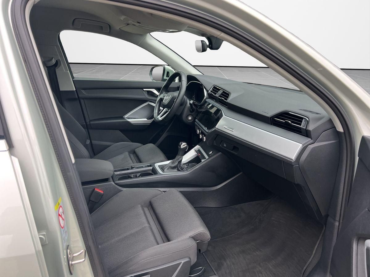 Audi Q3 Sportback 45 TFSI e 180 kW foto 17