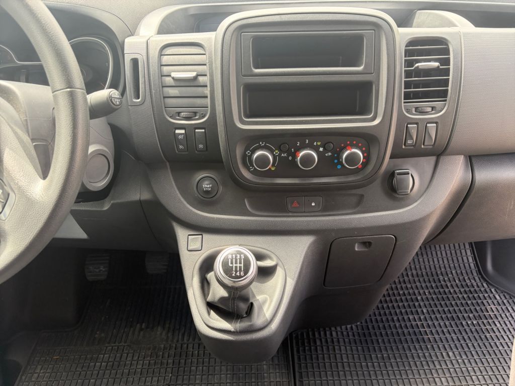 RENAULT Trafic ENERGY dCi 120 L2H1 3,0t Komfort RENAULT Trafic ENERGY dCi 120 L2H1 3,0t Komfort
