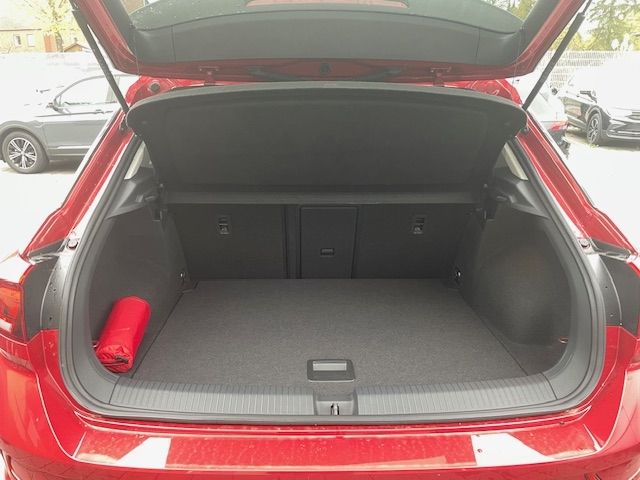 T-Roc Move 1.5 TSI Navi digitales Cockpit LED Ap