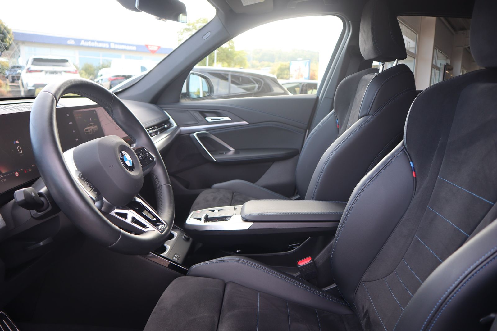 BMW X1 sDrive18i M Sport DAB LED Shz Sportsitz RFK foto 5