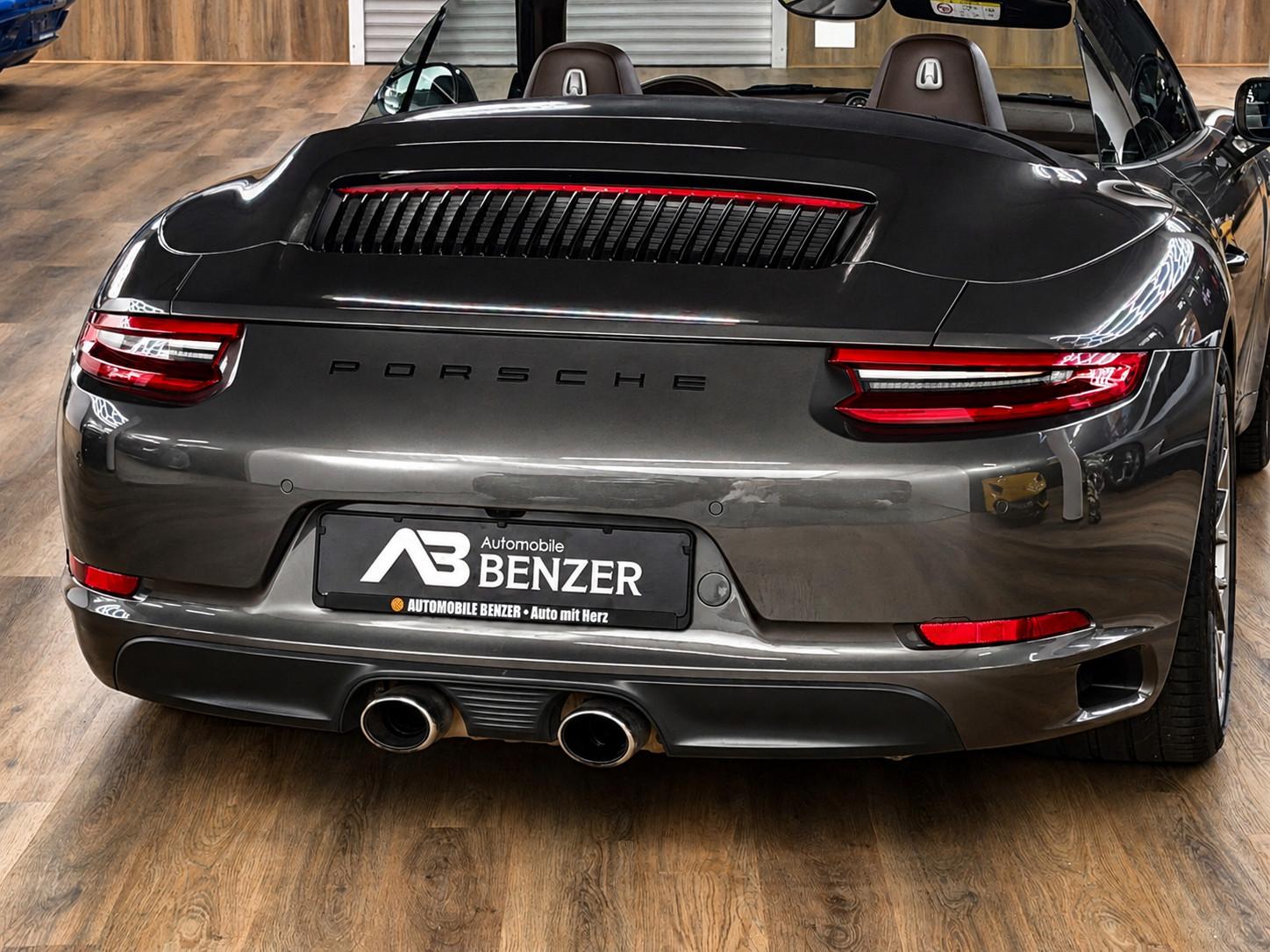 PORSCHE 911 991.2 CARRERA S CABRIOLET / CUIR / PACK SPORT CHRONO