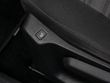 Opel Combo Electric Life Ultimate Kamera Navi Pano