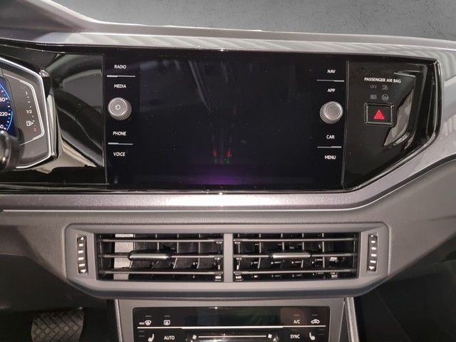 Fahrzeugabbildung Volkswagen Polo TSI Style DSG MatrixLED ACC Klimaautomatik