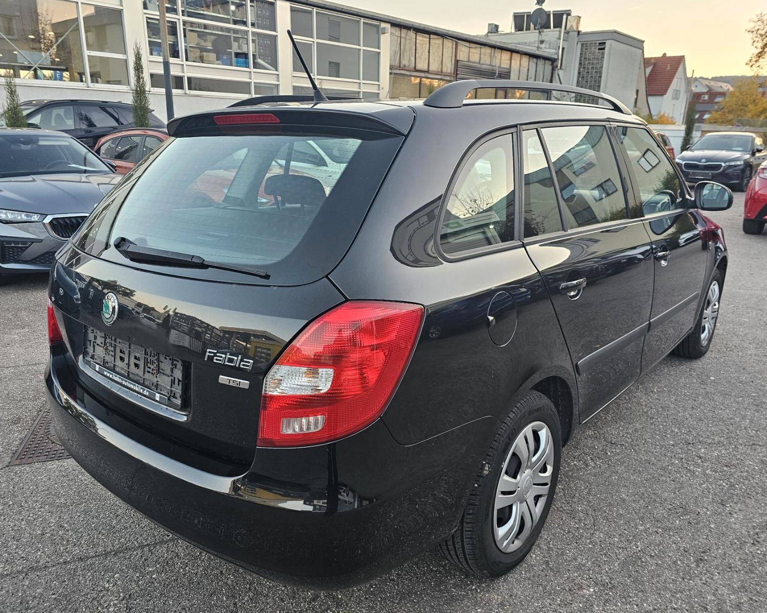 Skoda Fabia 2012 — photo 5
