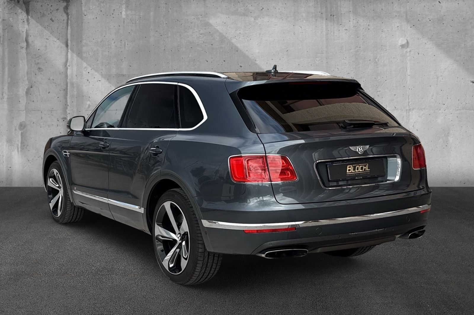Fahrzeugabbildung Bentley Bentayga W12*First Edition*Dt. Auto*Naim*Mulline