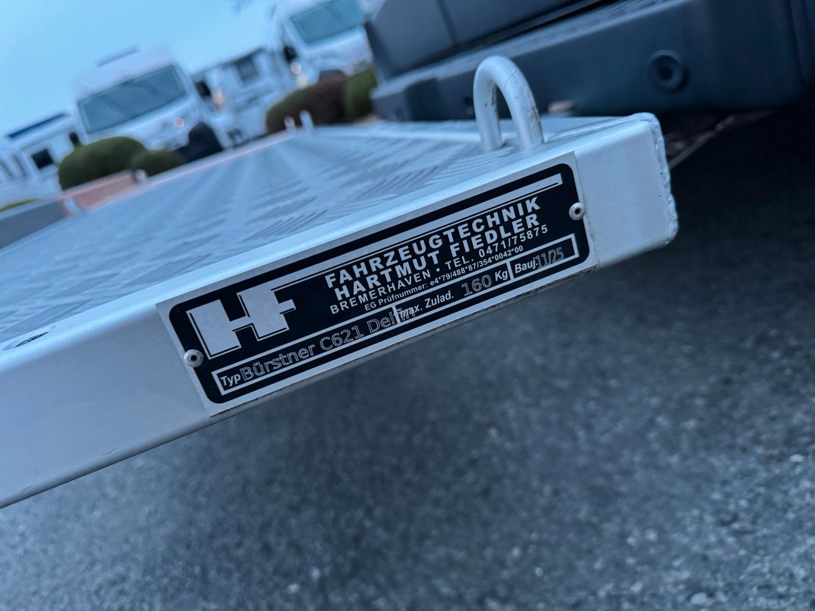 Fahrzeugabbildung Bürstner Delfin C 621 Limited - Garantie - Motorradbühne!