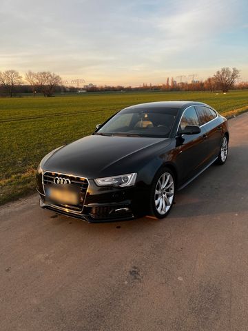 Audi A5 Sportback 2.0TDI S-Line