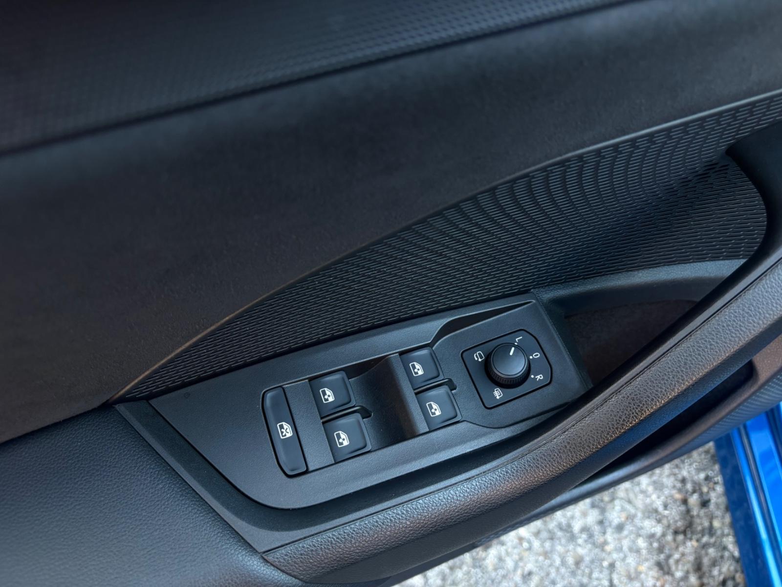 Skoda Octavia Combi RS Edition Matrix/ACC/Memory/Keyle, миниатюра 13