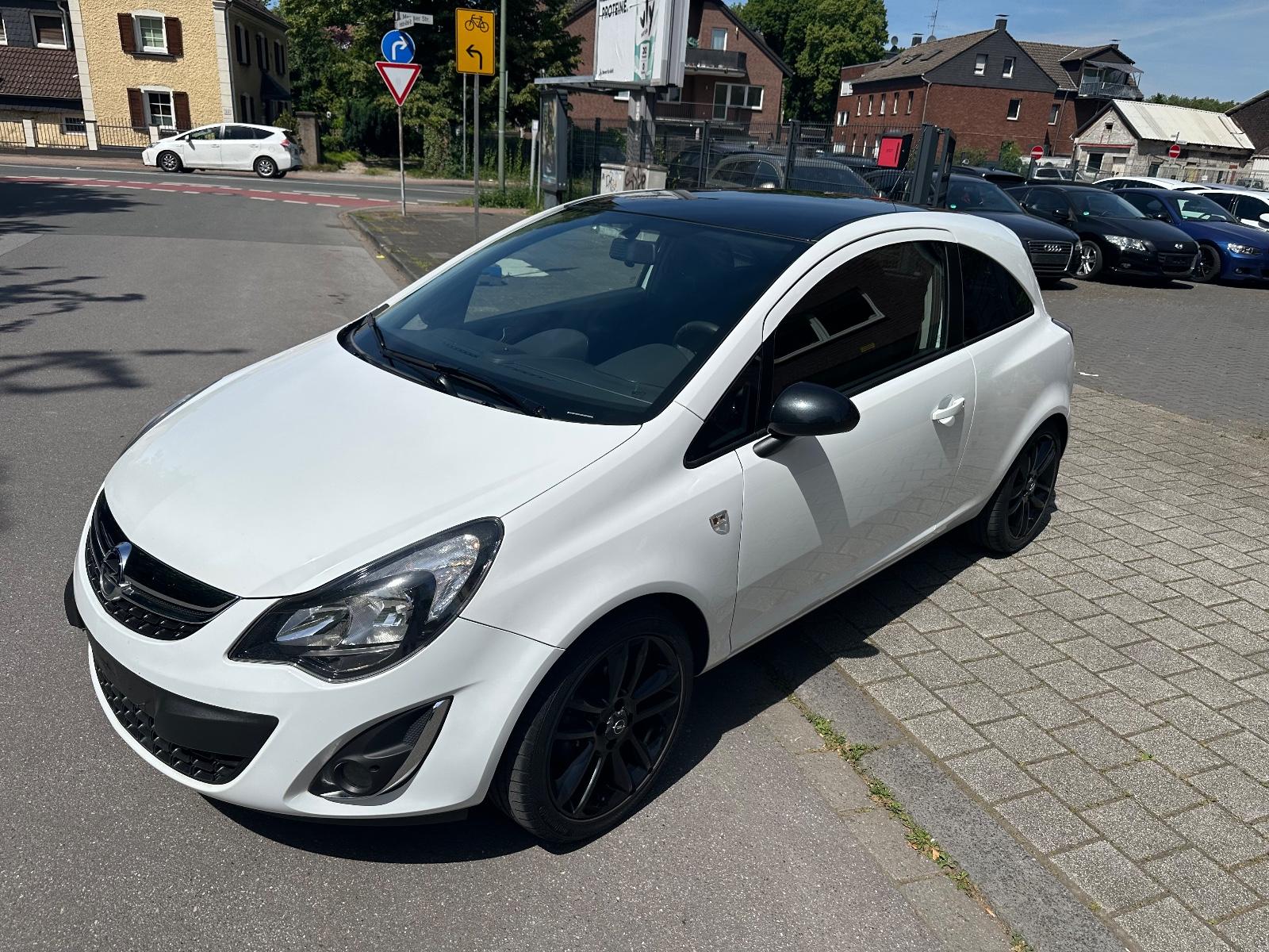 Opel Corsa D Color Edition