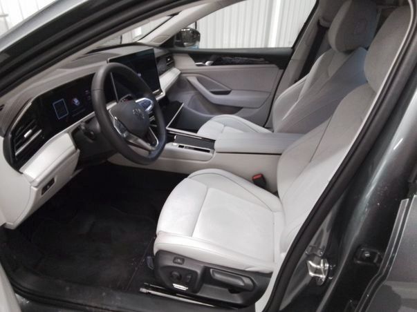 Passat Variant 2.0 TDI DSG ELEGANCE LED+KAMERA+D