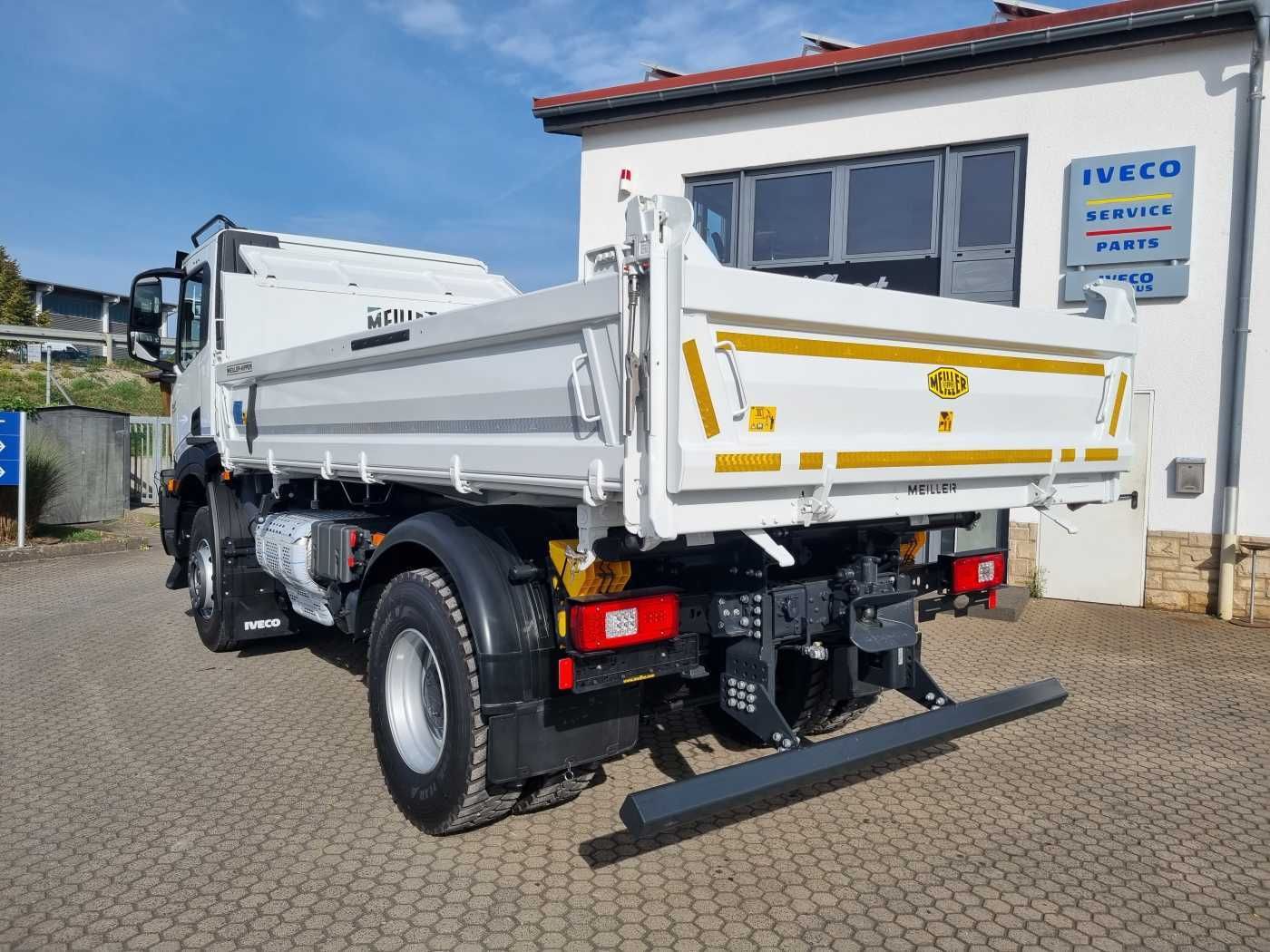 Fahrzeugabbildung Iveco AD200X400 HR OFF 4x2 Meiller Kipper AHK DAB+