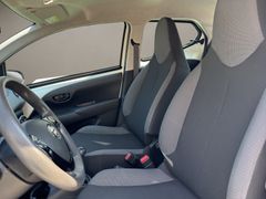 TOYOTA Aygo AYGO x / Facelift / Toyota Relax Garantie