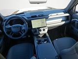 Land Rover Defender 110 P635 OCTA BLACK EDITION CARBONPAKET - Land Rover Defender OCTA mit Benzin-Antrieb