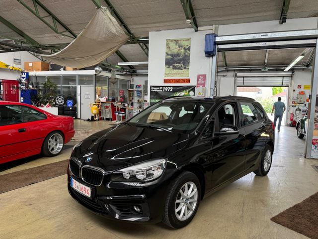 BMW Active Tourer 216 d Advantage, AT Papiere