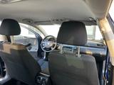 Volkswagen Passat 1.6 TDI Comfortline BMotion Tech Vari... - Volkswagen Passat aus 2010: Kombi
