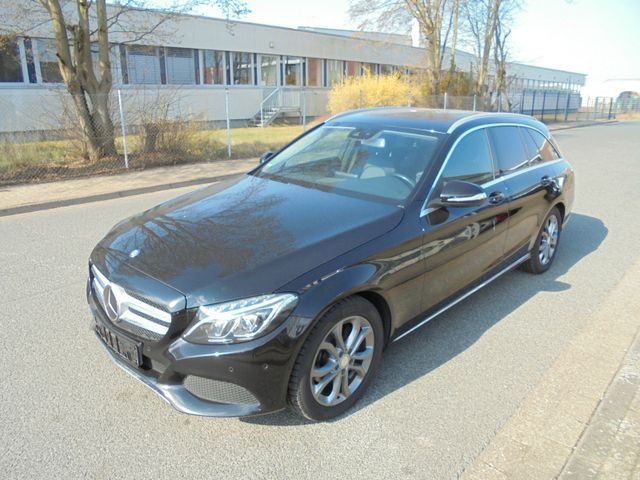 Mercedes-Benz C 220 T BlueTec / d Avantgarde Distronic