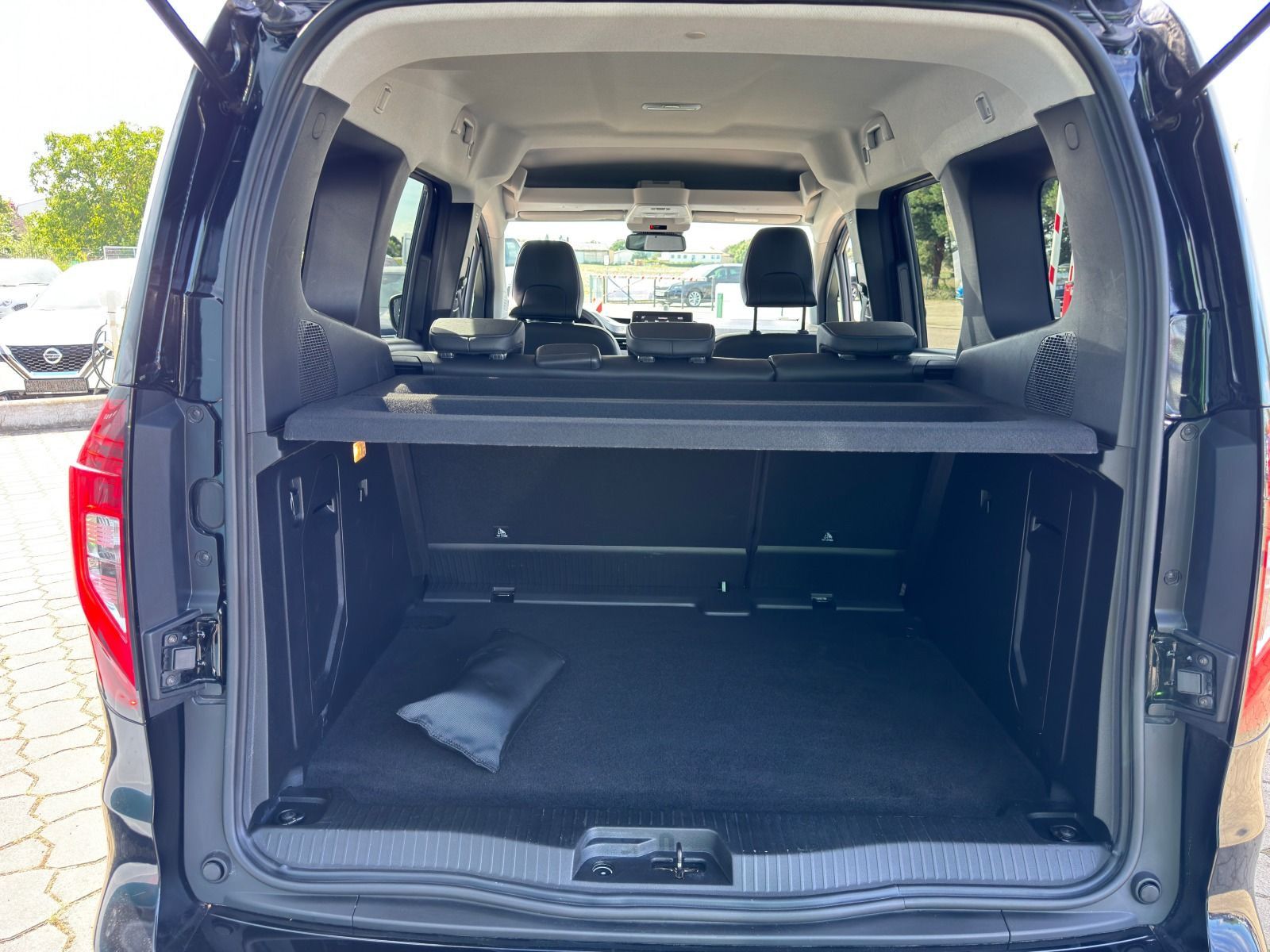 Fahrzeugabbildung Nissan Townstar 130PS 6-Gang L1 Tekna*