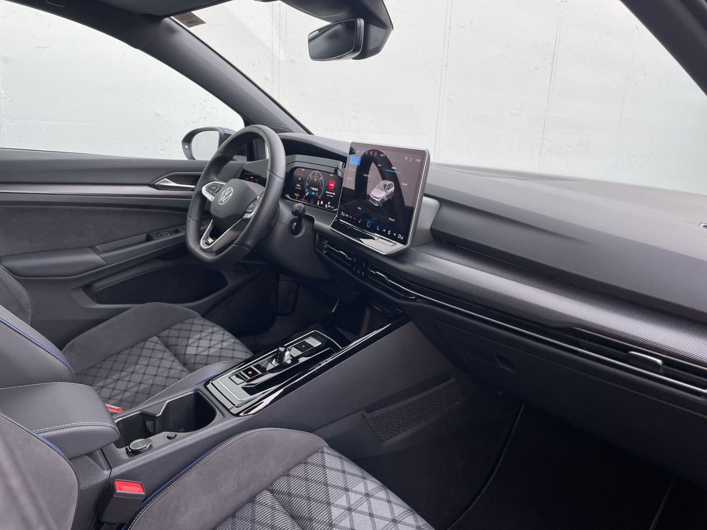 Golf Variant VIII 2.0 TDI DSG R-Line AHK/Kamera/