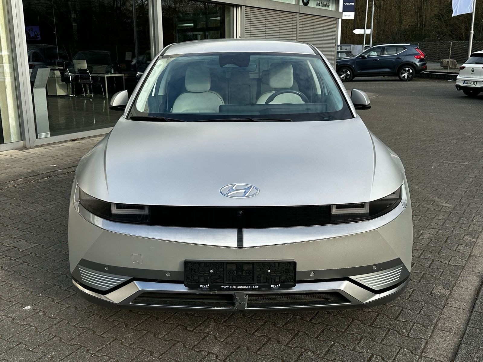 Fahrzeugabbildung Hyundai Ioniq 5 Uniq 4WD MEMO+LED+HEAD+SHZ+BOSE+ACC+360°