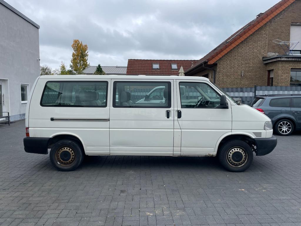 Volkswagen T4 Caravelle