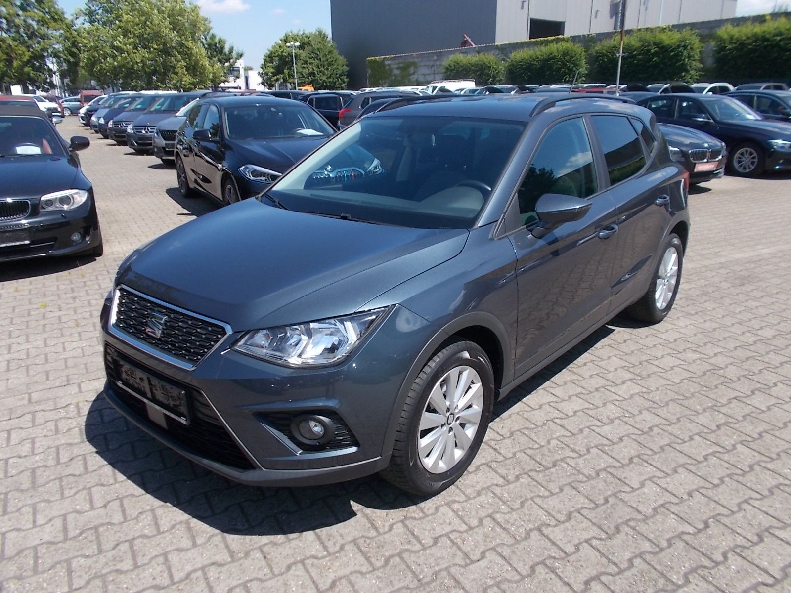 SEAT Arona Style, Parksensoren, DAB+, Allwetter