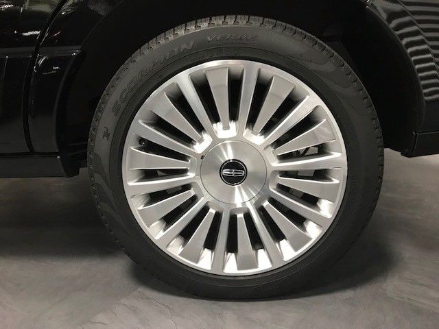 Fahrzeugabbildung Lincoln NAVIGATOR RESERVE 4x4 ECOBOOST -1.HAND