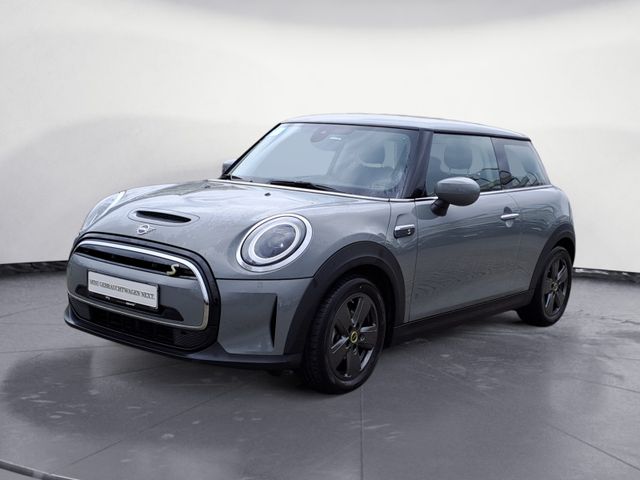 MINI Cooper SE. Essential Trim ntial Trim Klimaaut. P