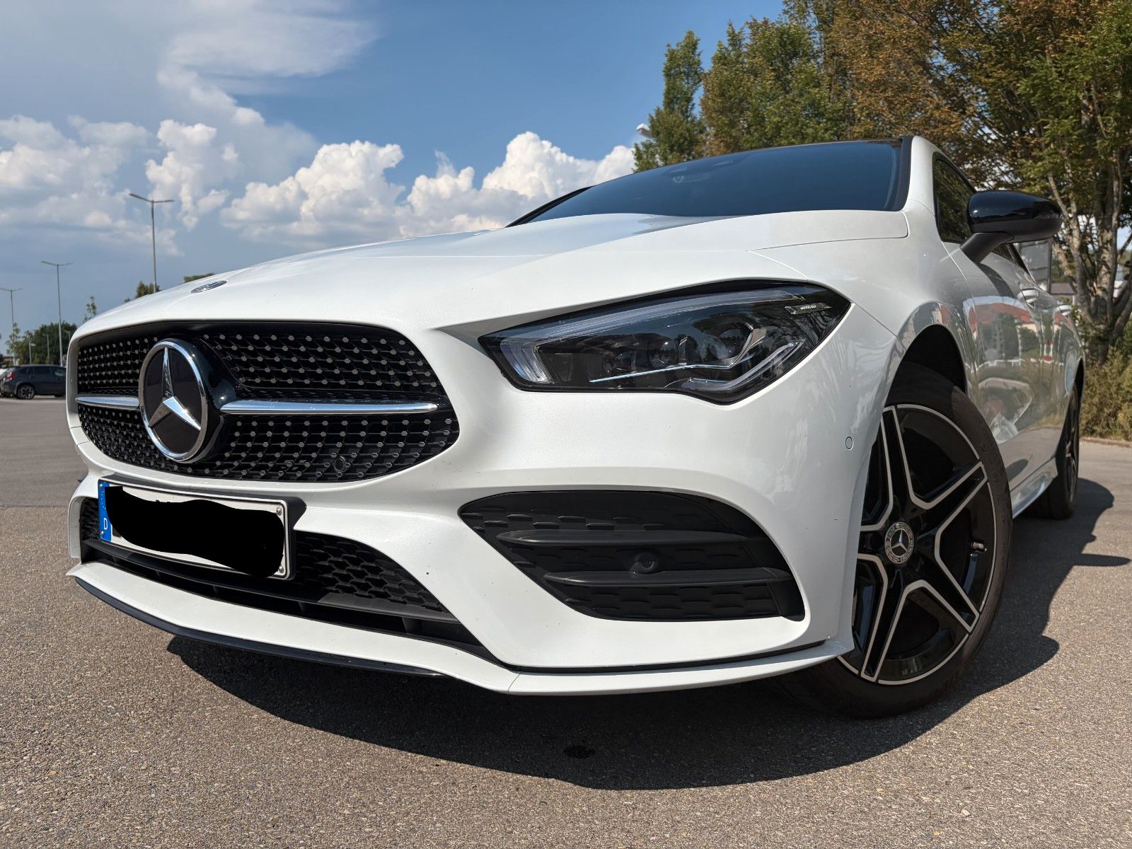 MERCEDES-BENZ CLA 250 e Coupé+AMG+Night+Burm+Pano+AUG+8Fach+