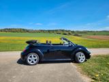 Volkswagen Beetle Cabrio schwarz  - Volkswagen Beetle aus 2003: Cabrio