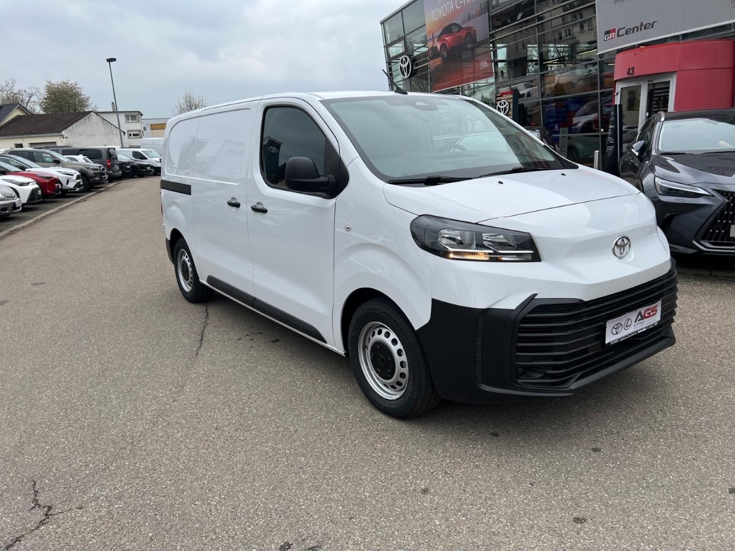 Toyota Proace 1,5L D Schaltgetriebe 120 PS Work L1