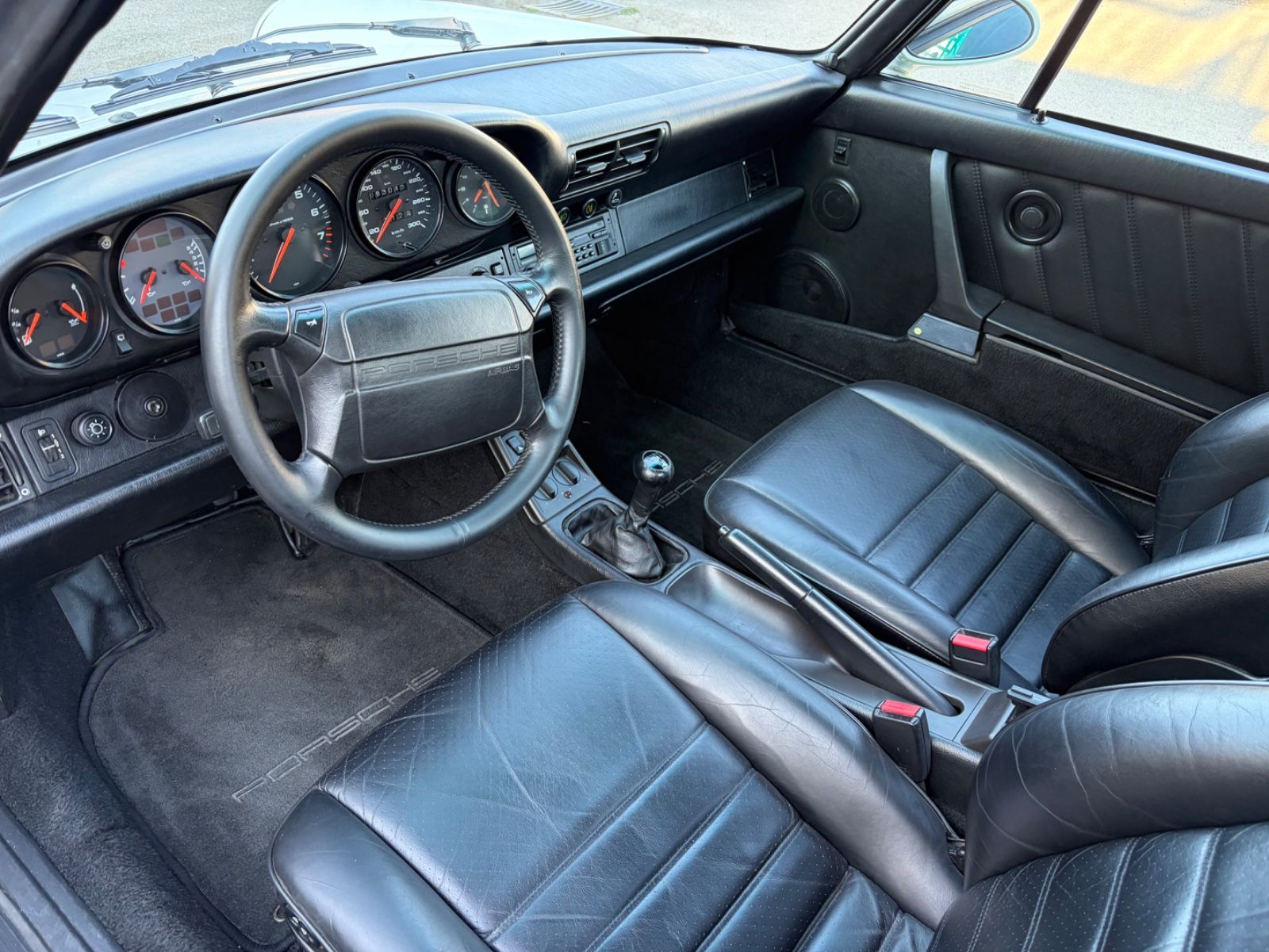 PORSCHE 964 13