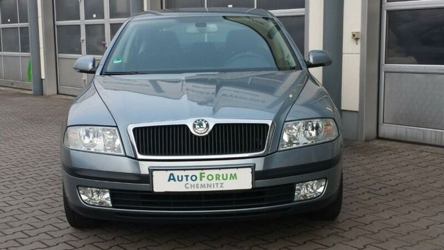 Skoda Octavia II Lim. 1,6l Ambiente  TÜV NEU !