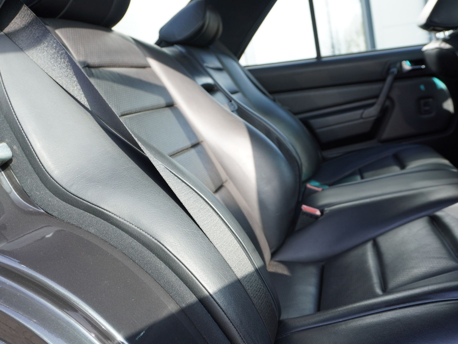 Fahrzeugabbildung Mercedes-Benz 190 E 2,3 16 V