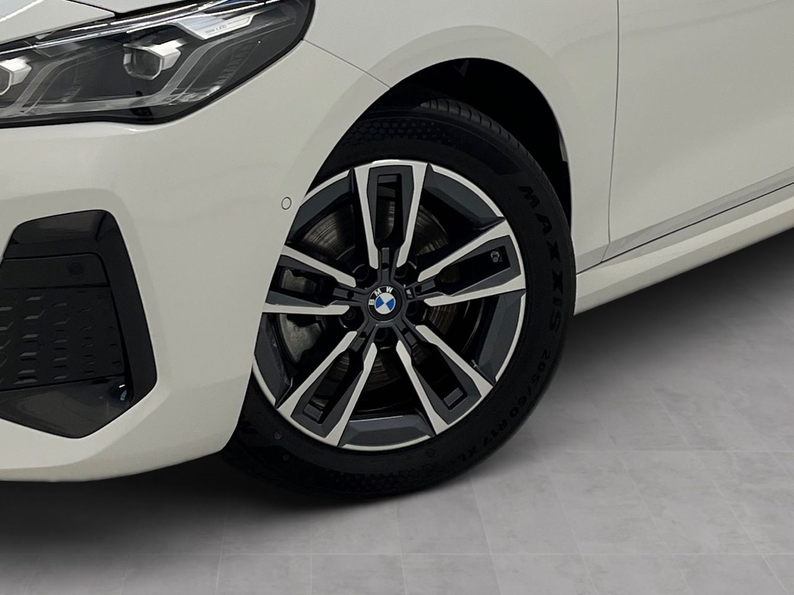 BMW 220 Active Tourer - Bild 8