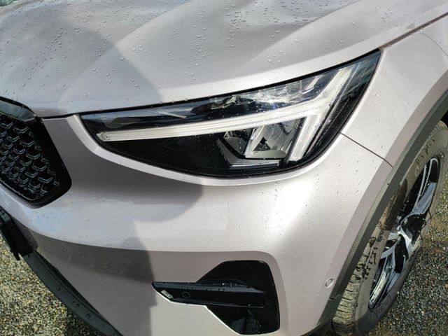 VOLVO XC 40 (Bild 9 von Array)