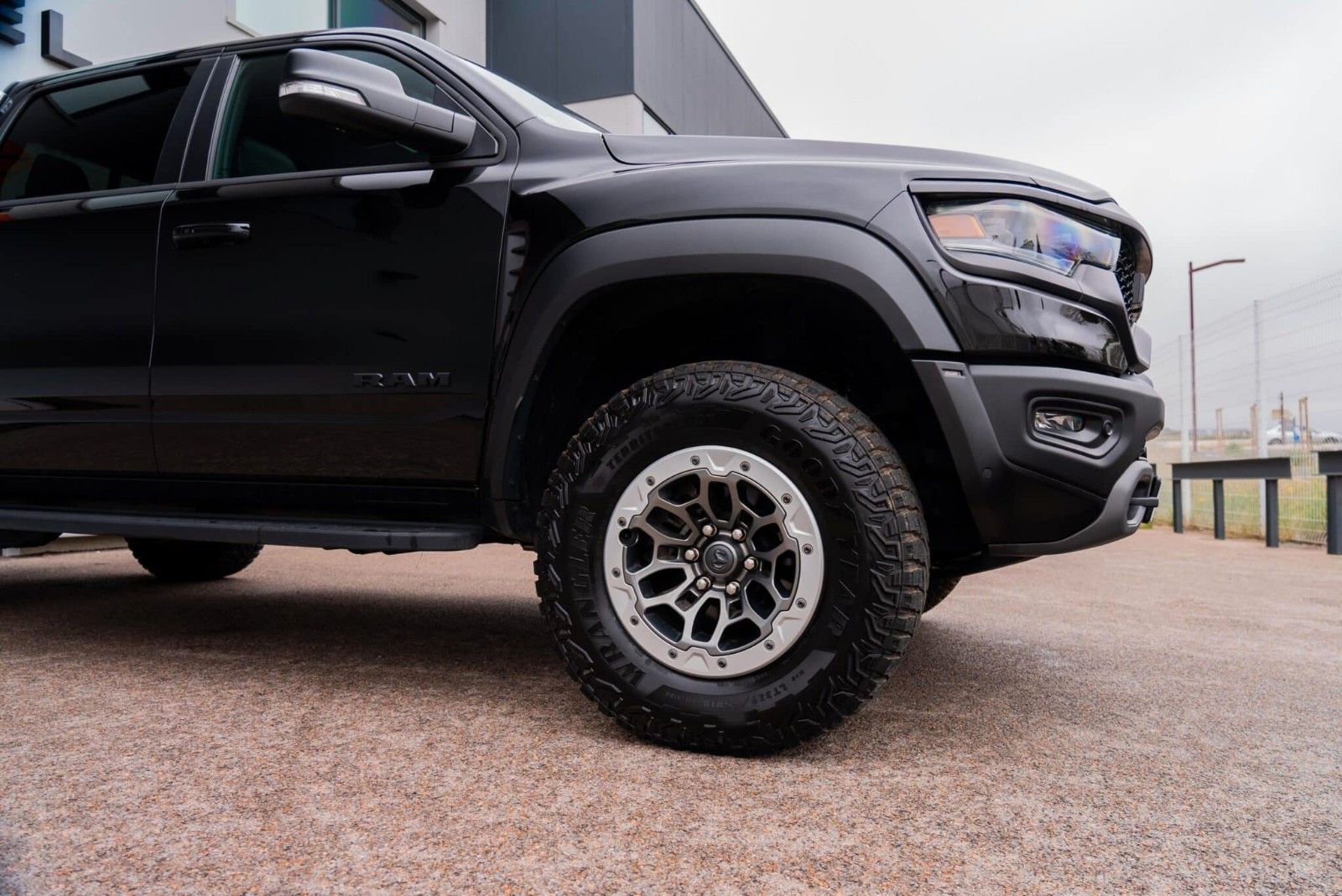 Dodge RAM 1500 TRX*6.2 V8 702hp CREW CAB*VAT imagem 3