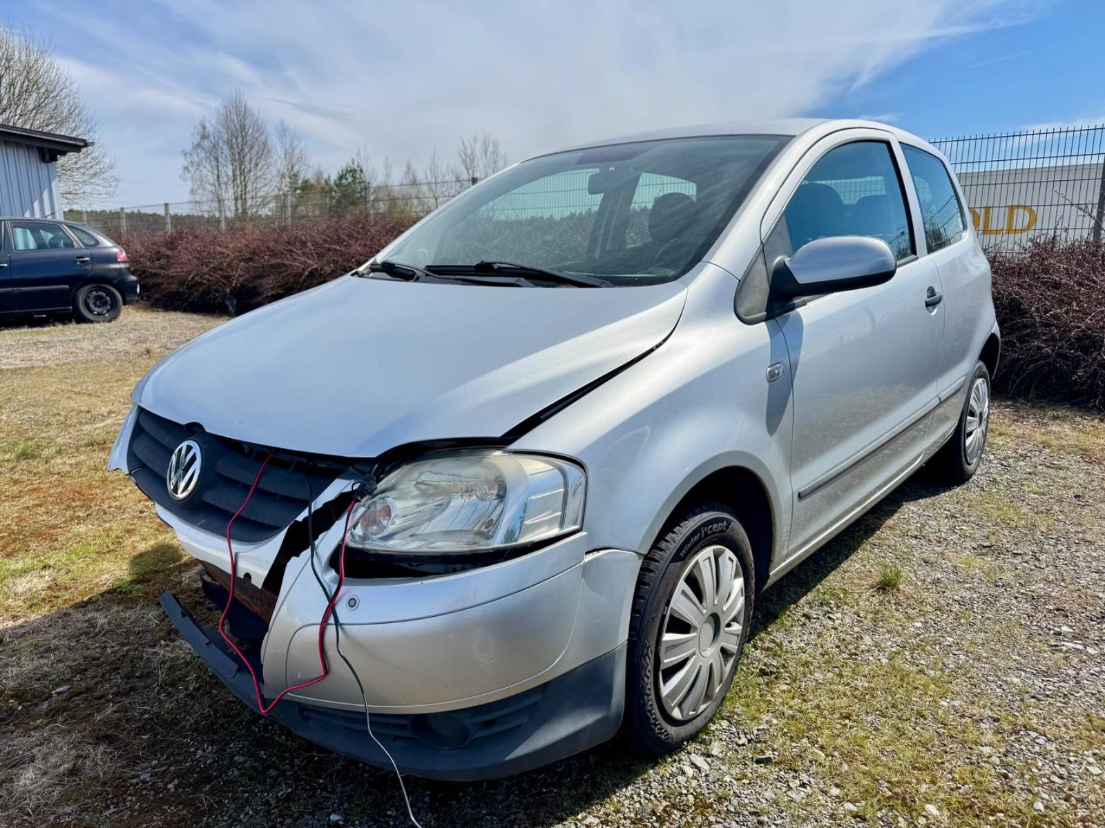 Volkswagen Fox 1,4 * KLIMA * SITZHEIZUNG * PDC * 150.000 km